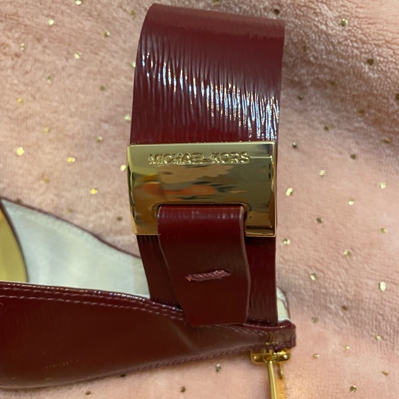 Michael Kors maroon/burgundy ankles wrap heels - Picture 2 of 10